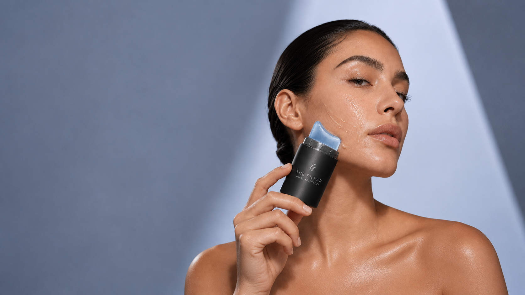 THE PILLAR frozen skincare applicator